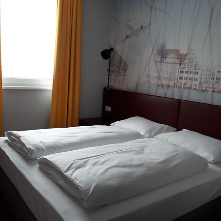 Campanile Leipzig Halle Airport Schkeuditz Esterno foto