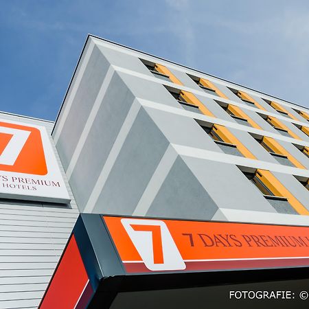 Campanile Leipzig Halle Airport Schkeuditz Esterno foto