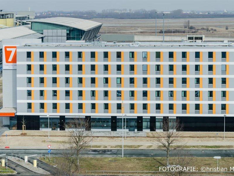 Campanile Leipzig Halle Airport Schkeuditz Esterno foto
